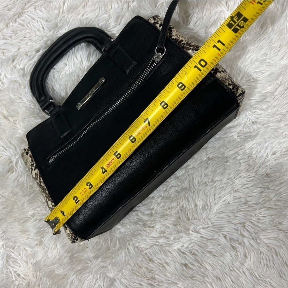Tutilo New York Black w/Snake Skin Print Shoulder Crossbody Faux Leather Bag - Picture 12 of 15
